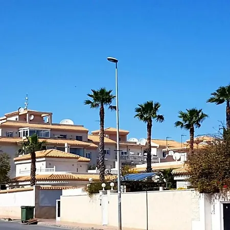 شقة Apartament Nicolas De Bussi